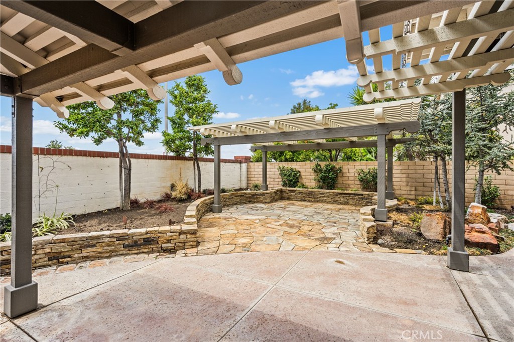 934 N Big Sky