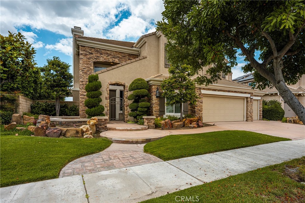 934 N Big Sky