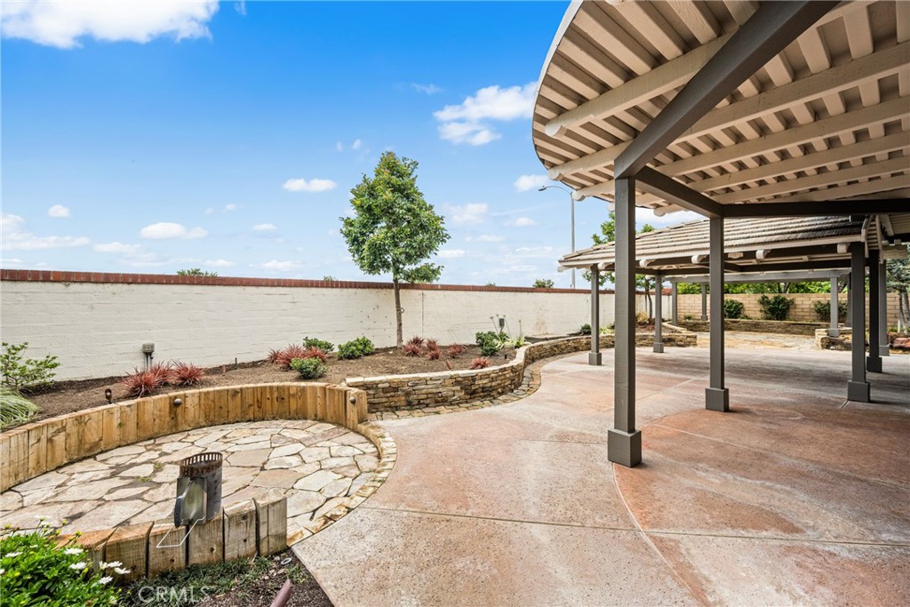 934 N Big Sky