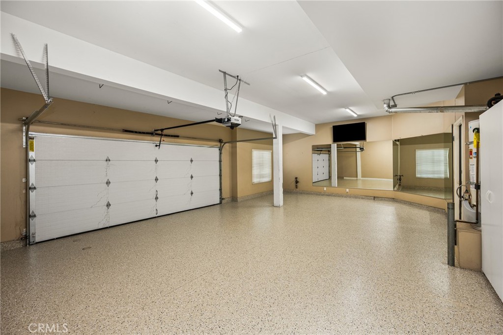 934 N Big Sky