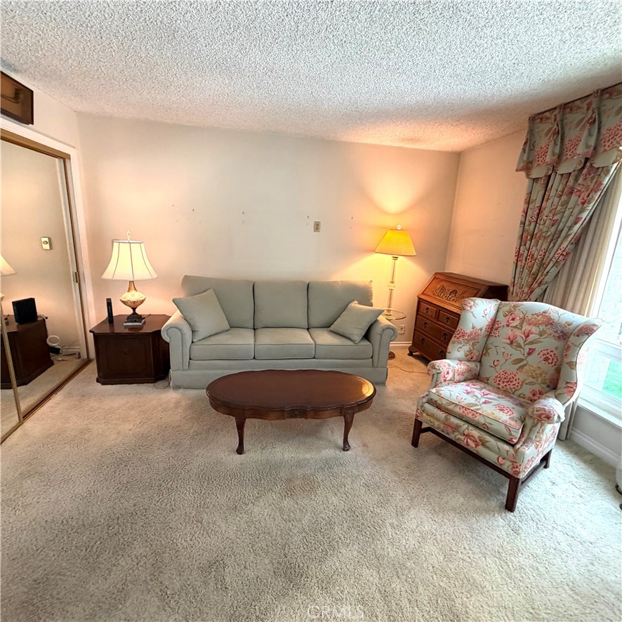 5180 E Atherton