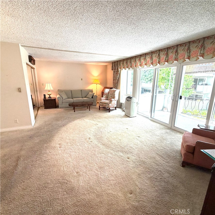 5180 E Atherton