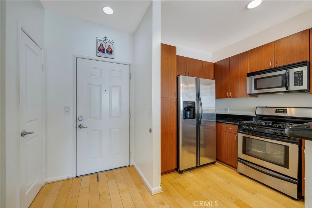 1801 E Katella 4130