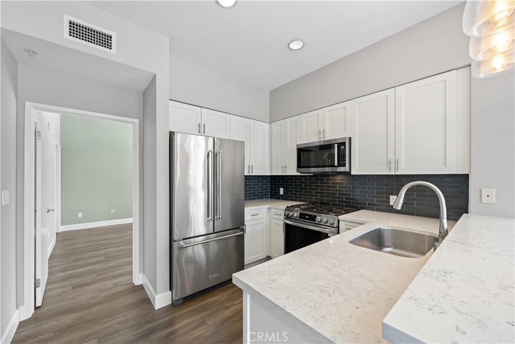 445 Island Avenue 501