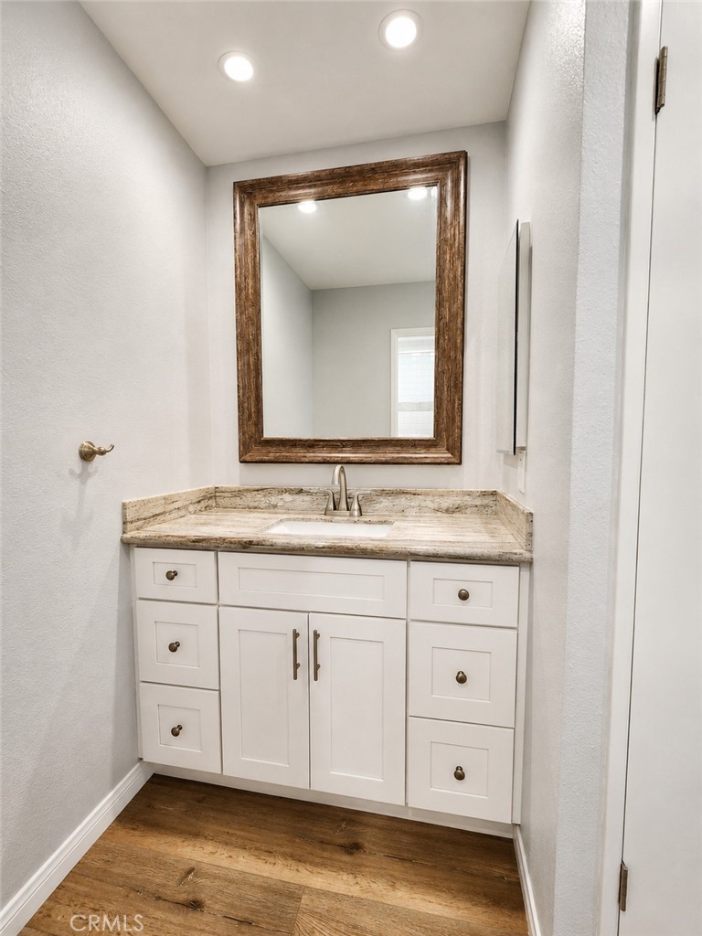 131 S Poplar Ave 26