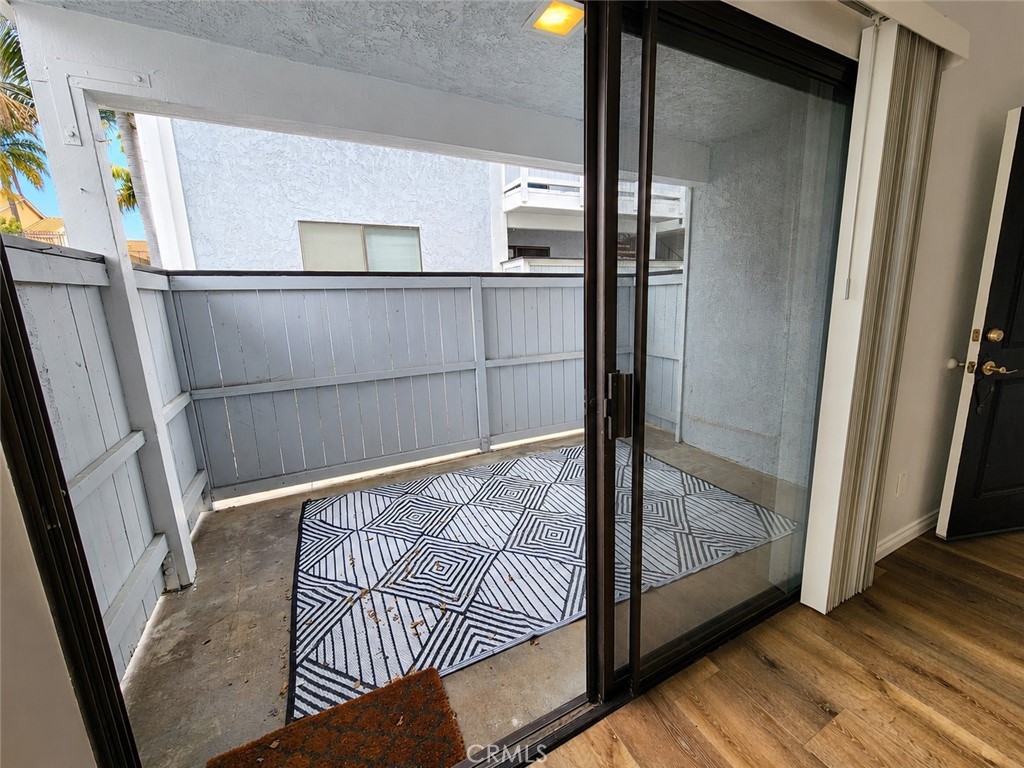 131 S Poplar Ave 26