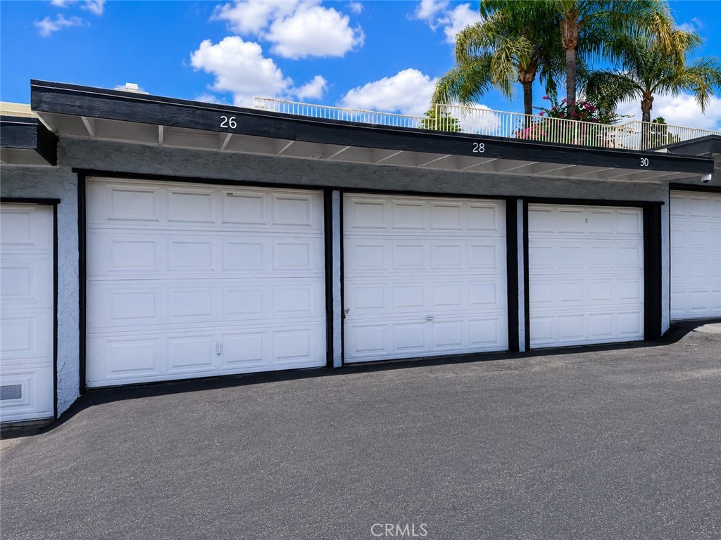 131 S Poplar Ave 26