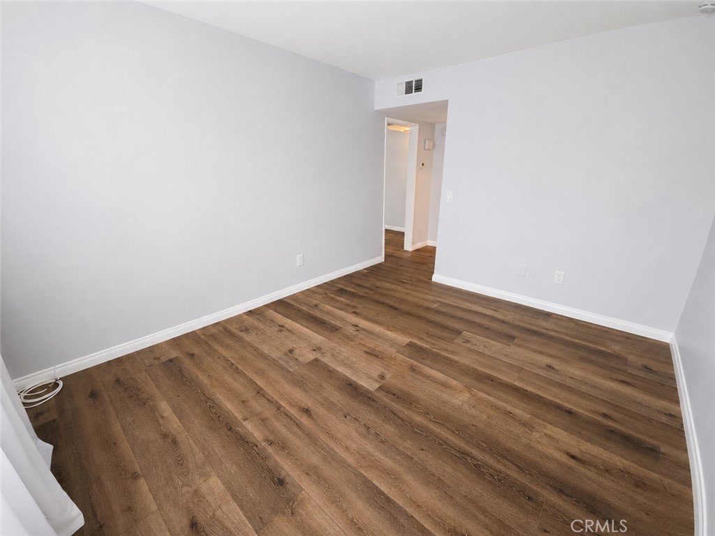 131 S Poplar Ave 26