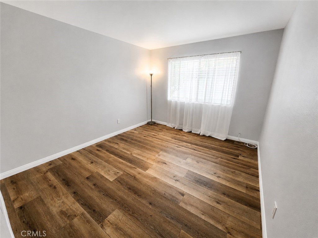 131 S Poplar Ave 26