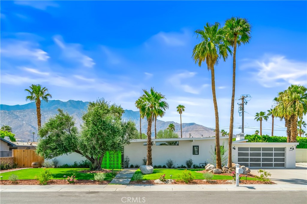 1995 N San Clemente Road