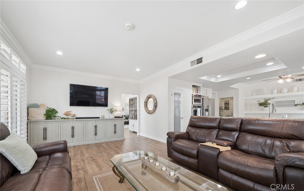 510 S Laureltree