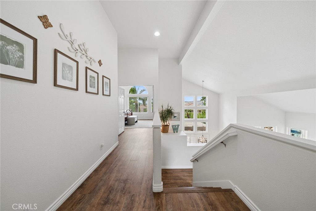 510 S Laureltree