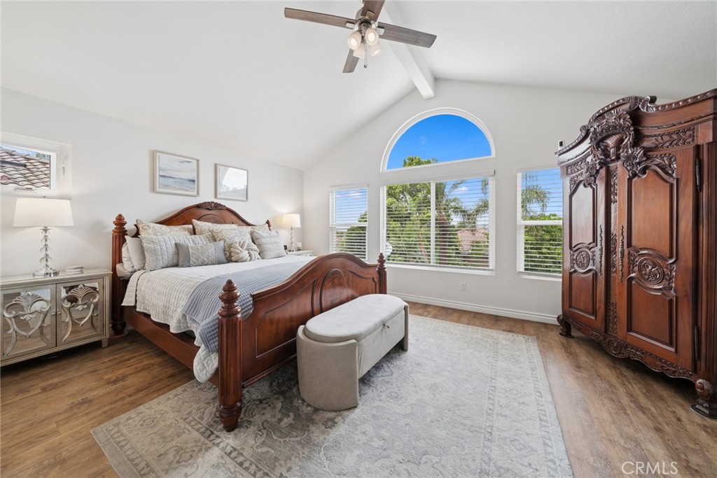 510 S Laureltree