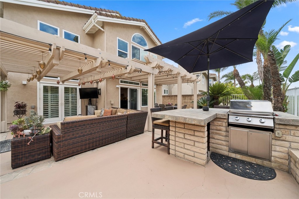 510 S Laureltree