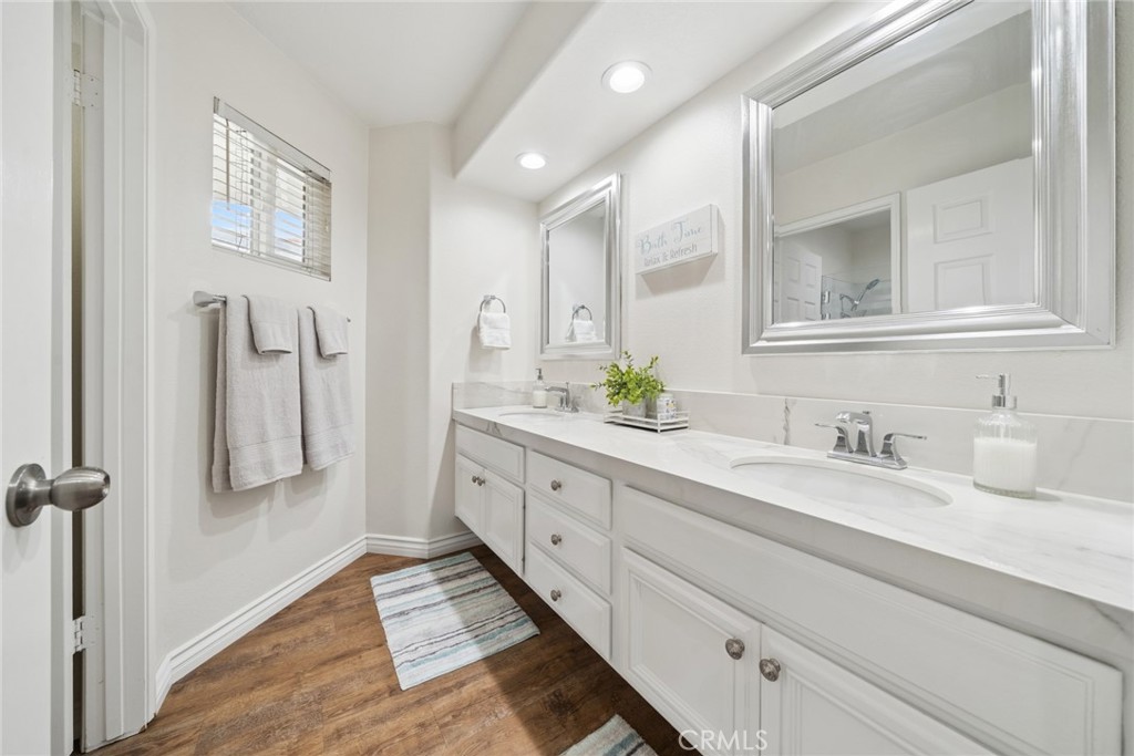 510 S Laureltree