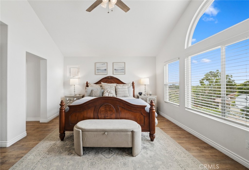 510 S Laureltree