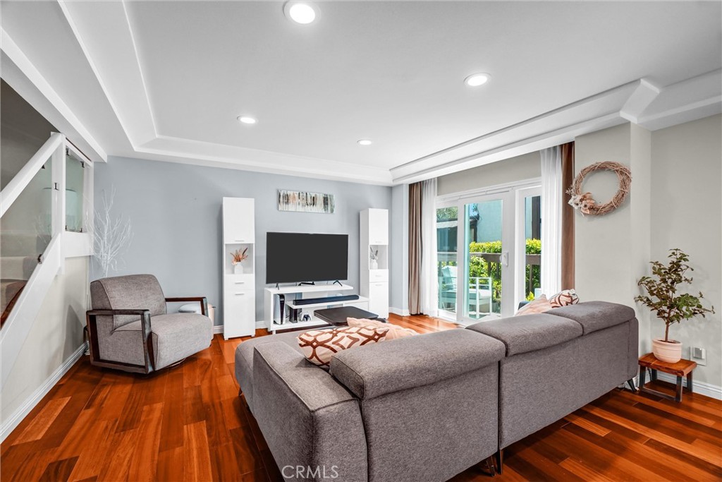 320 Miraleste Drive 163