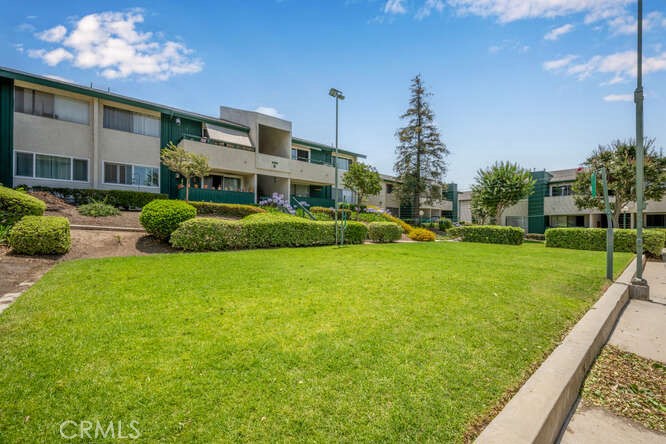 15225 Santa Gertrudes Avenue P101