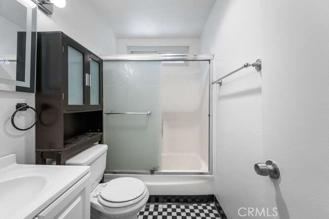 15225 Santa Gertrudes Avenue P101