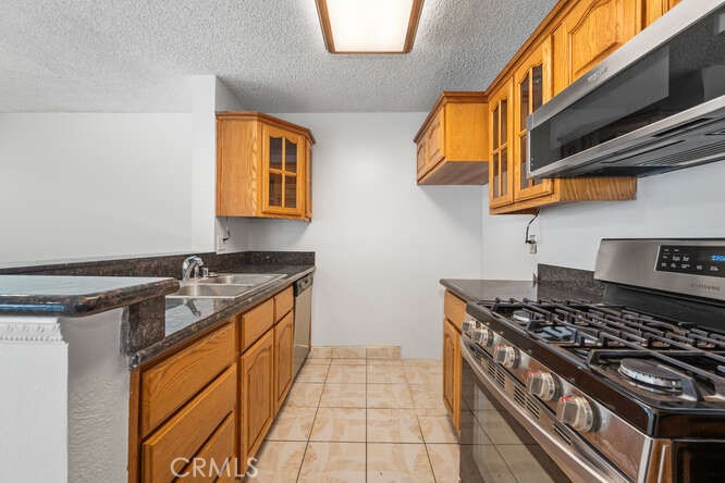 15225 Santa Gertrudes Avenue P101