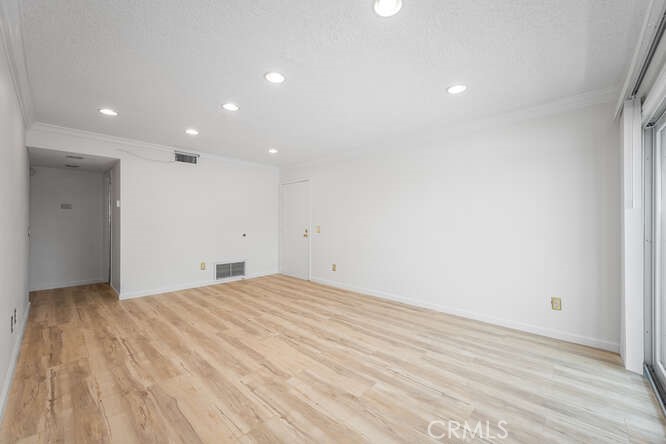 15225 Santa Gertrudes Avenue P101