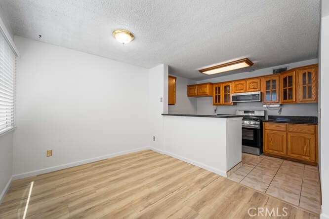 15225 Santa Gertrudes Avenue P101