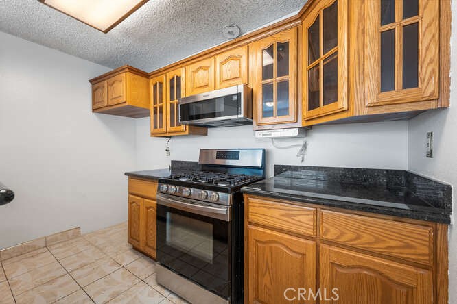 15225 Santa Gertrudes Avenue P101