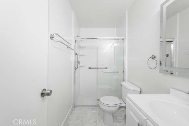 15225 Santa Gertrudes Avenue P101