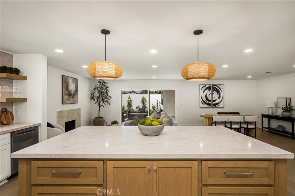 3721 La Colmena Way