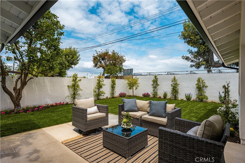 3721 La Colmena Way