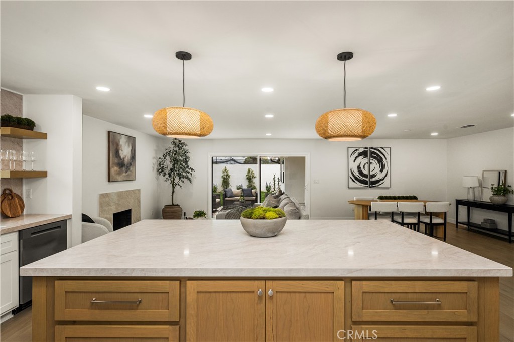 3721 La Colmena Way