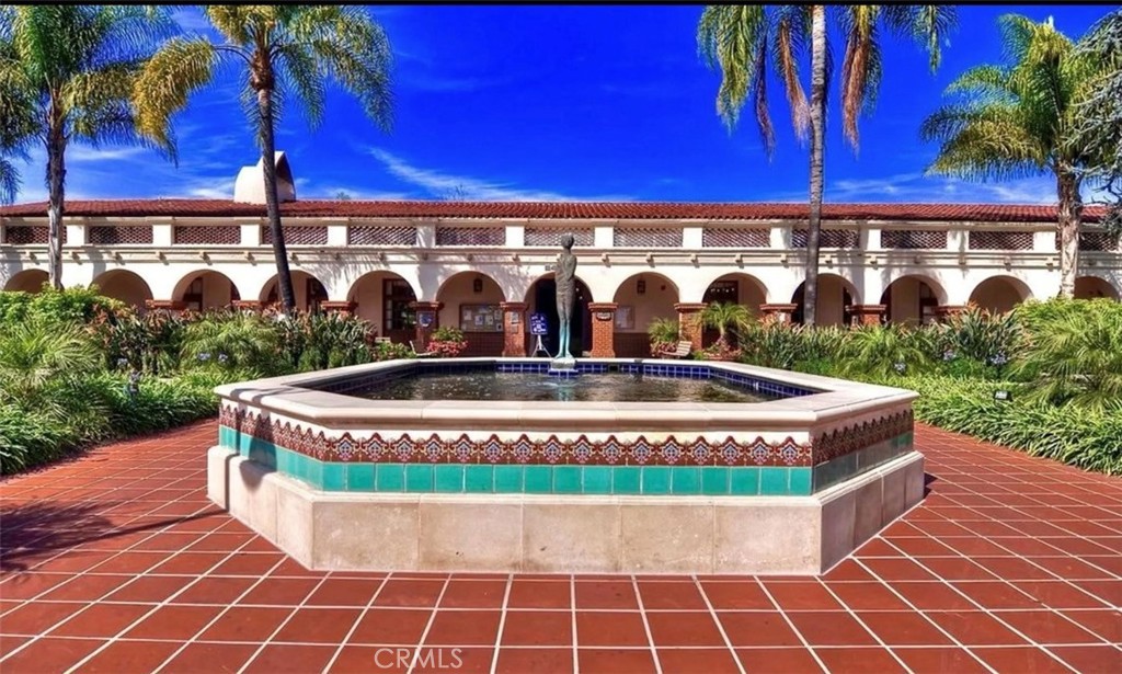 367 Avenida Castilla A