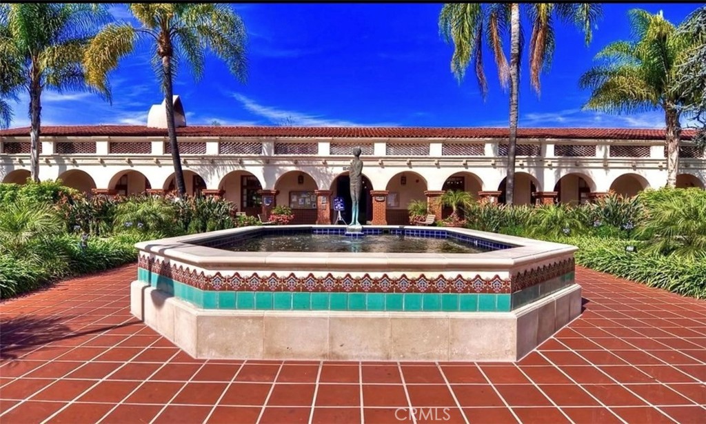 367 Avenida Castilla A