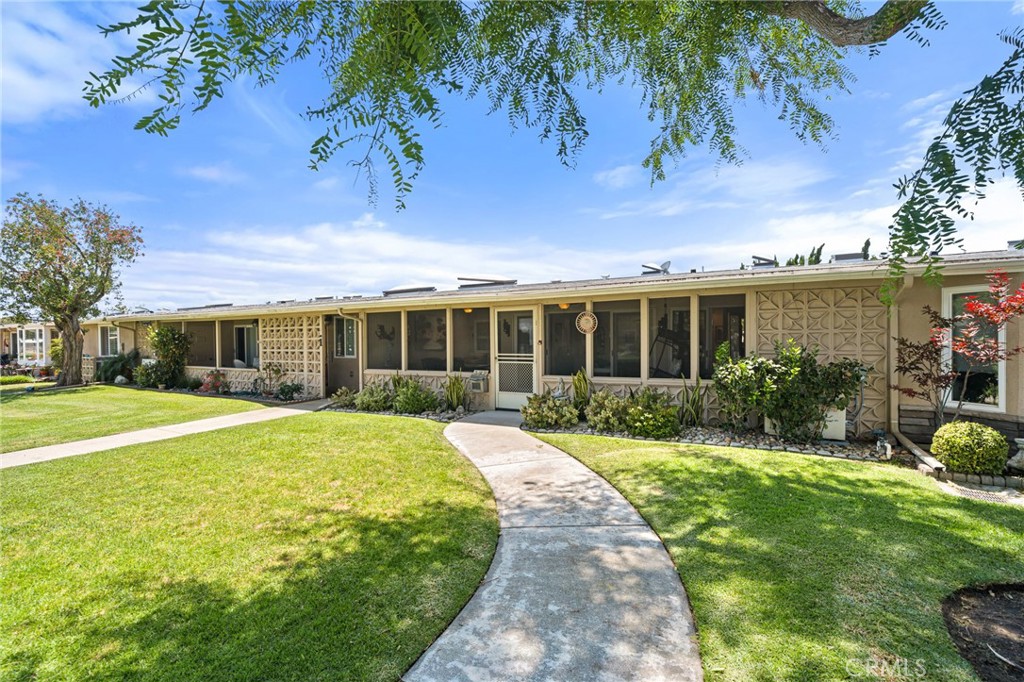 1240 Oakmont Road M4-52H