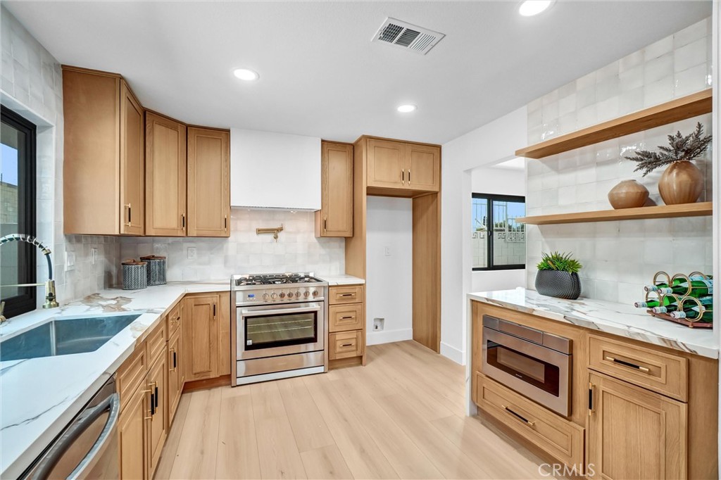 24224 Spicewood Lane