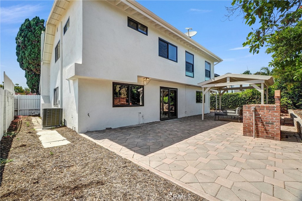 24224 Spicewood Lane