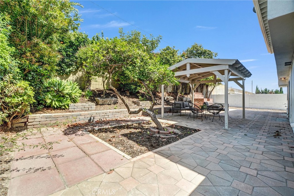 24224 Spicewood Lane