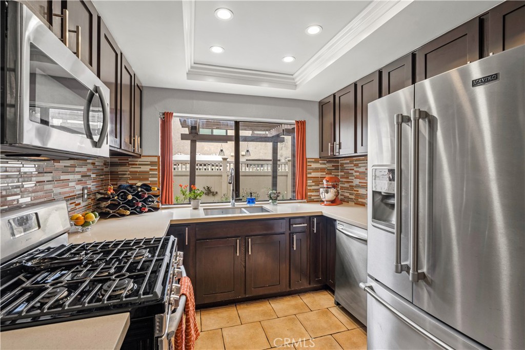 9906 Aspen Circle