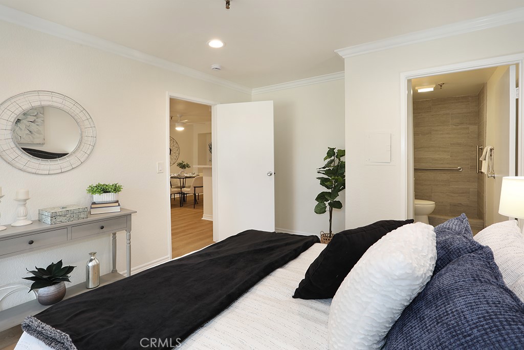 4788 Lakeview