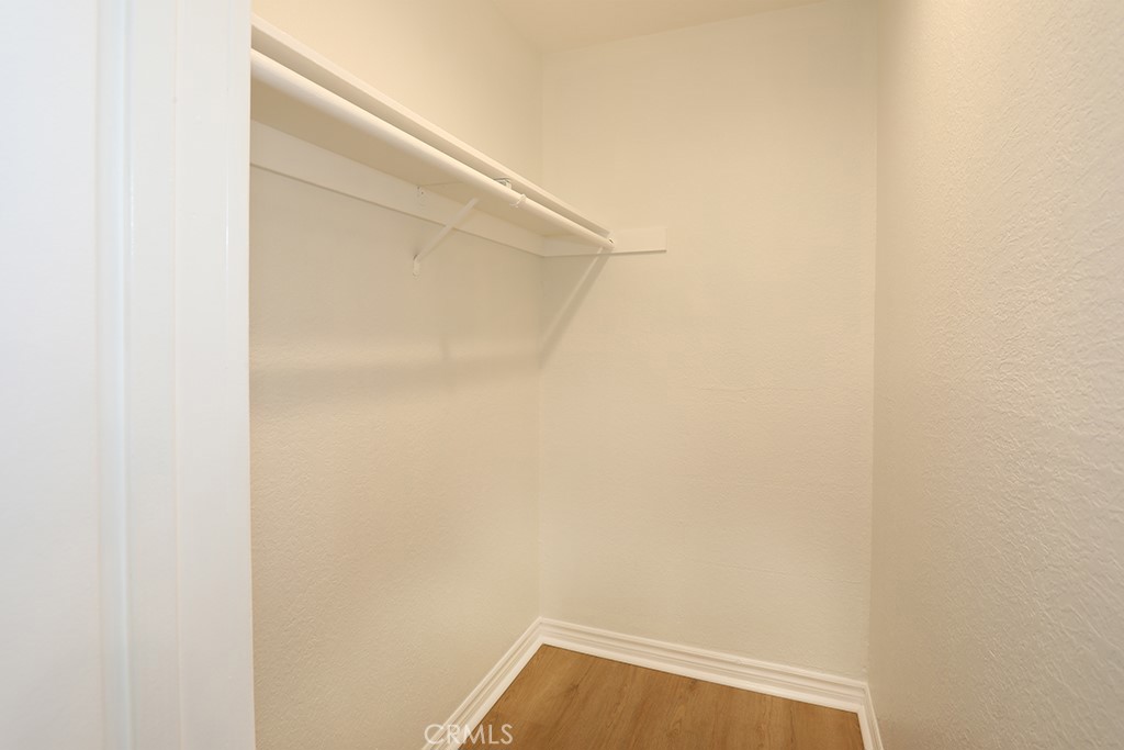 4788 Lakeview