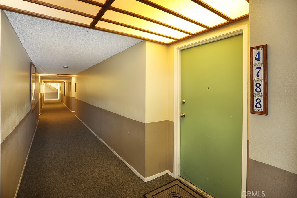 4788 Lakeview