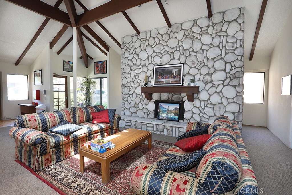 4788 Lakeview