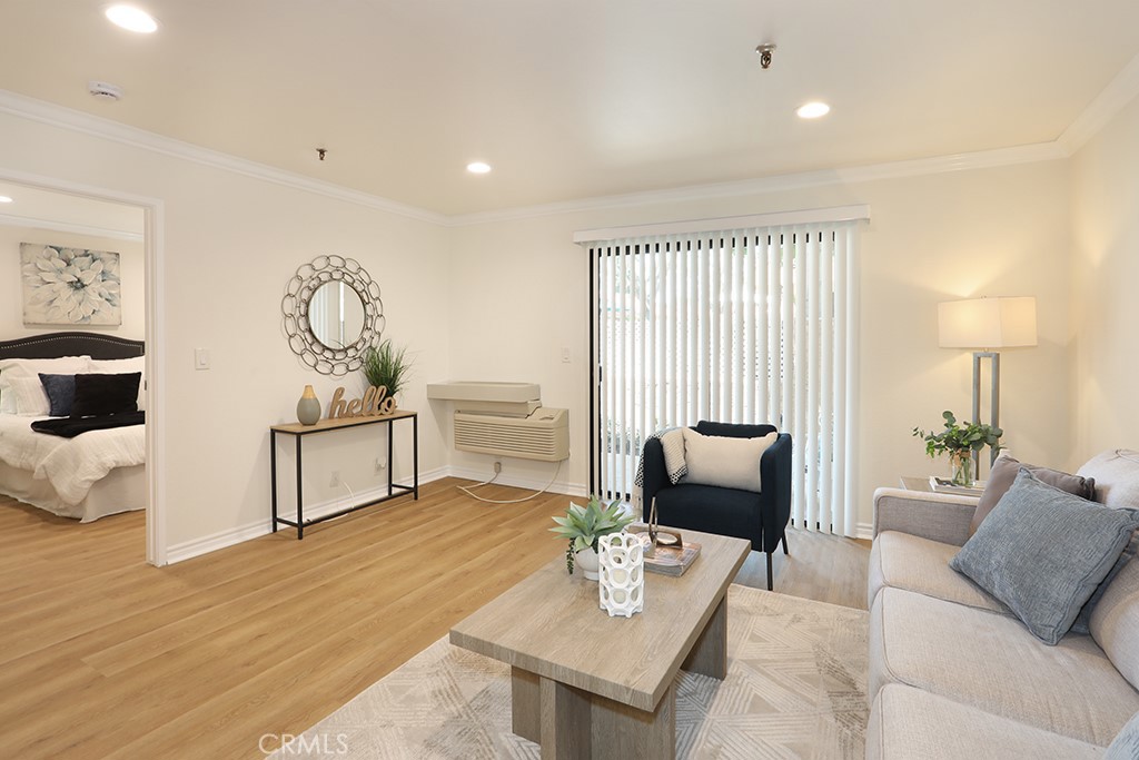 4788 Lakeview