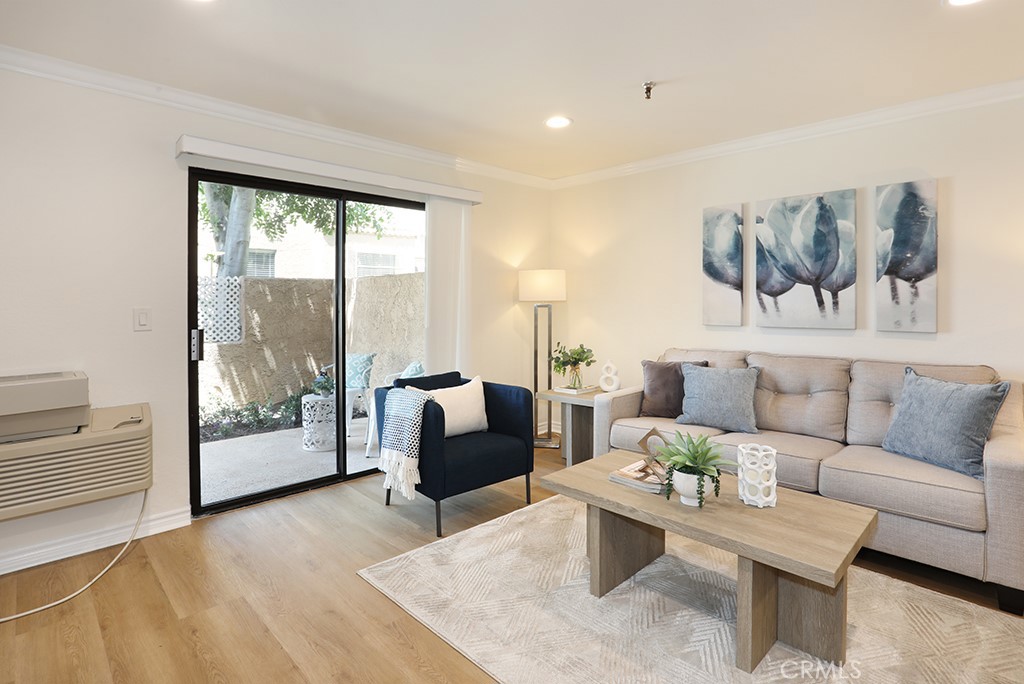 4788 Lakeview