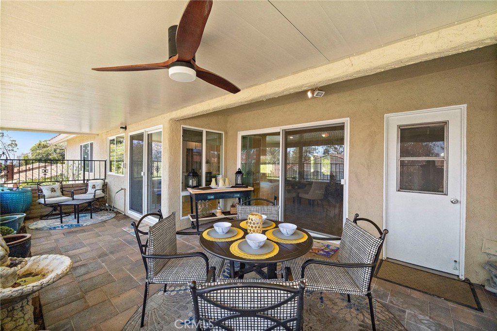 28122 Via Congora