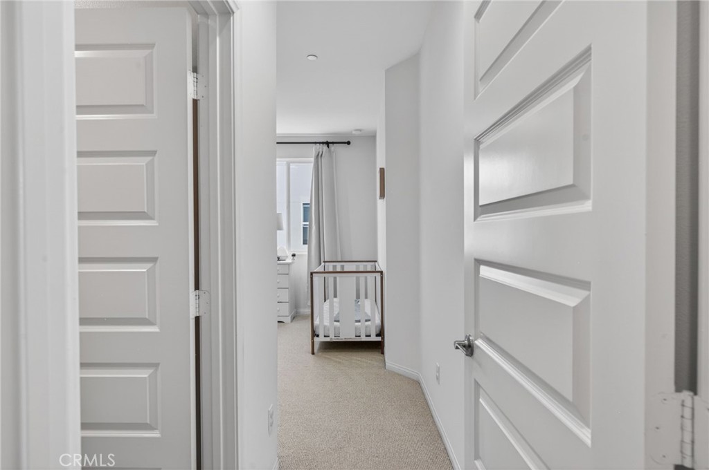 1016 E 4th