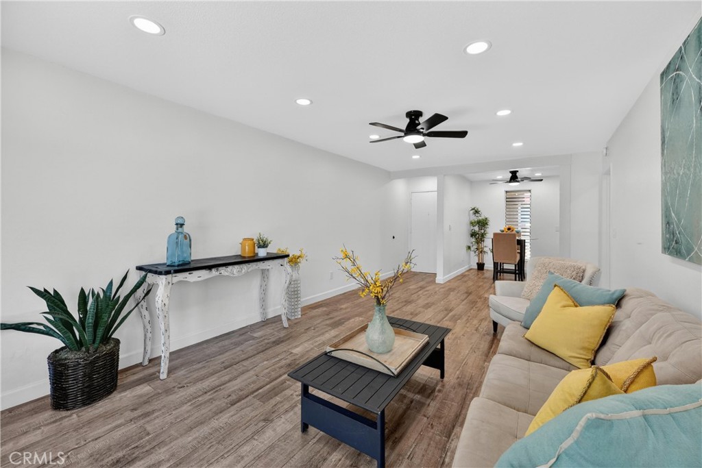1010 W Macarthur 86