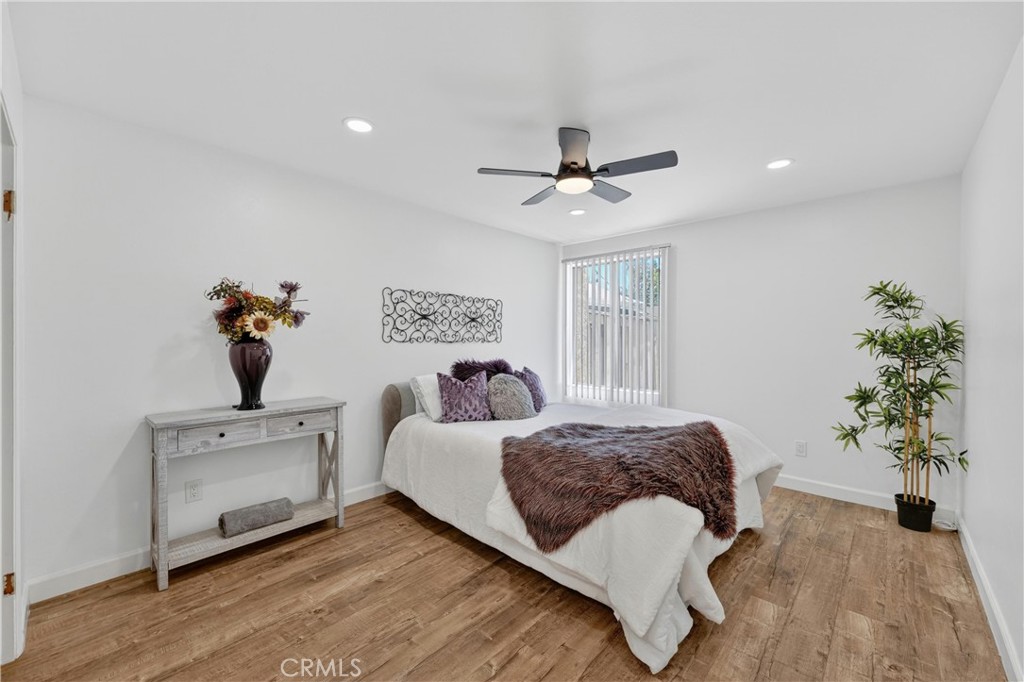 1010 W Macarthur 86