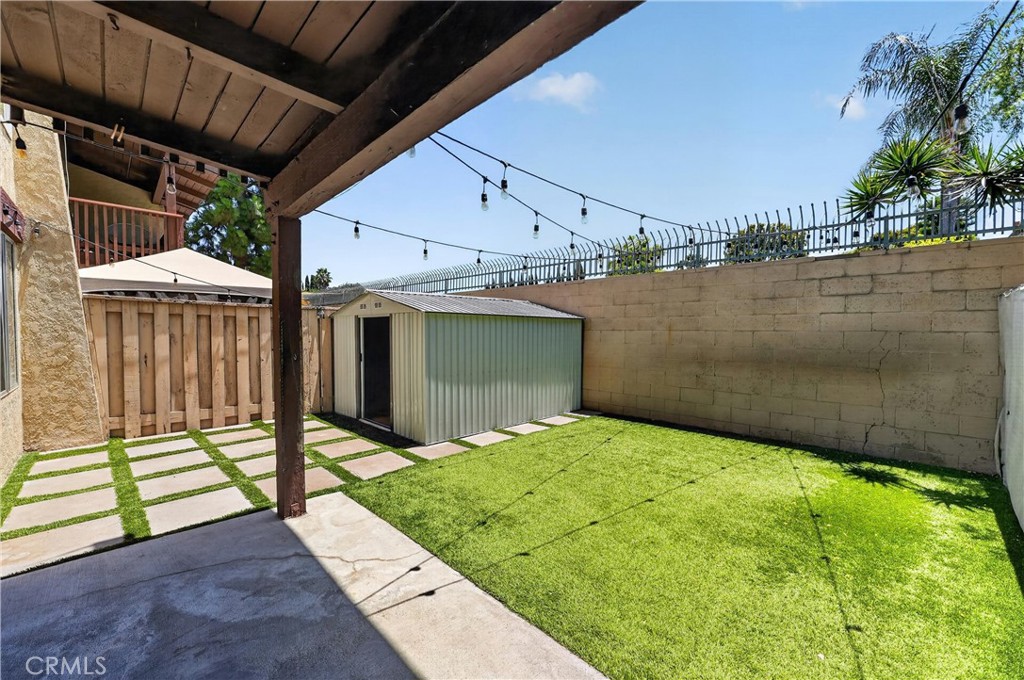 1010 W Macarthur 86