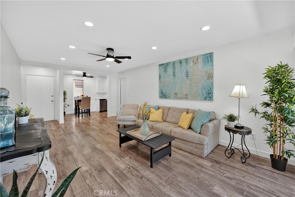 1010 W Macarthur 86